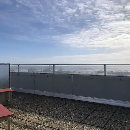 Tief 10 „meerblick Deck 9“ Apartment Schillig